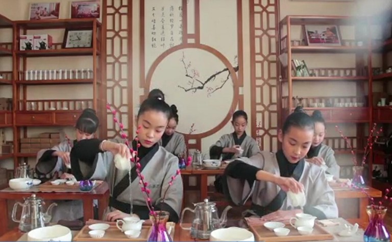 矿区青少年校外活动中心“小小茶艺师”培训班开始招生啦！